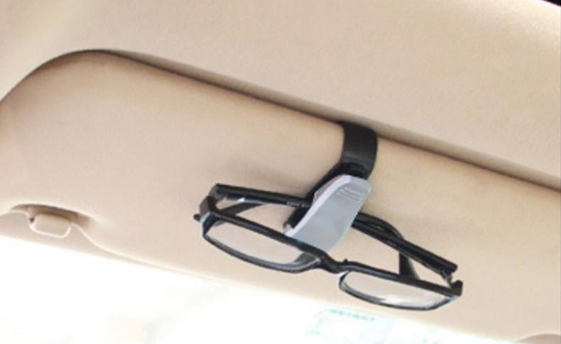 1 Stk Auto Brillenhalter Sonnenblende Clip drehbar Für Brillen Karten —  Fenster-Bayram
